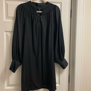 Banana Republic Long sleeve hunter green dress - medium